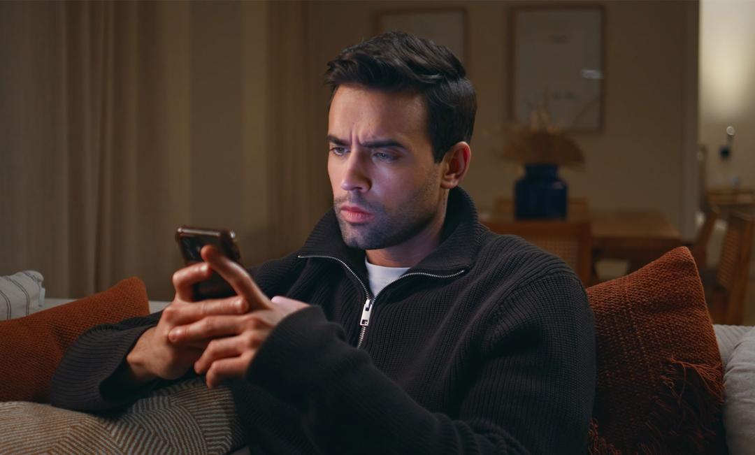 How to Catch a Social Catfish Online
